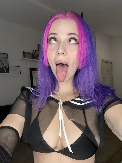 Thumbnail CharmingMistress Reveals Her Secrets in RealAhegao