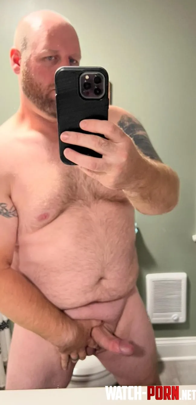 Anyone else horny for a 33dadbod by lovetoshowoff16