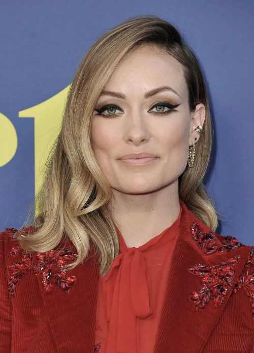 Thumbnail Unveiling the Allure of Olivia Wilde | PrettyGirls Category