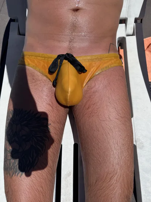 Thumbnail Bulges: Poolside Intrigue – Dive into This  Bulge Story by trevor3d