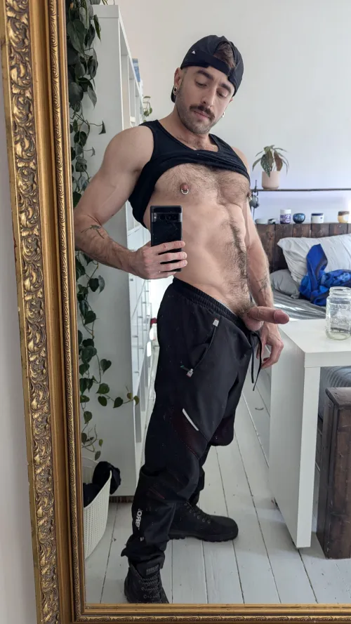 Thumbnail Gym Pants Confessions: Catching Looks - A Cock Feature by ohmynuk