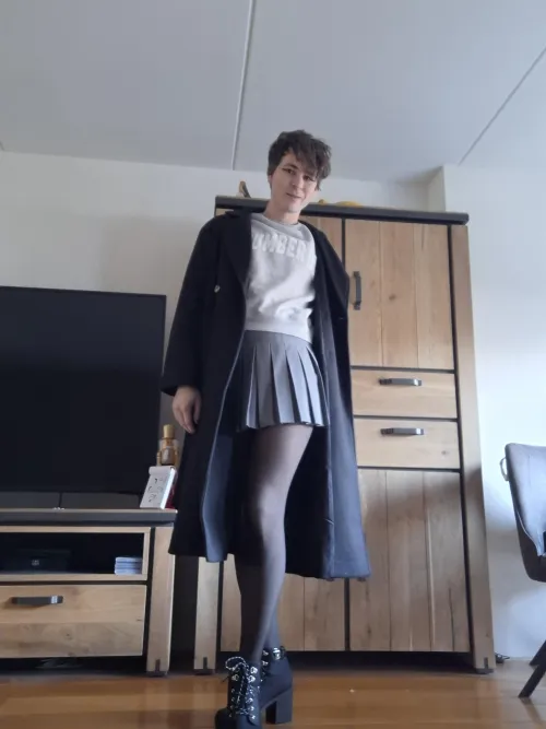 Thumbnail Stylish Solutions for Cold Weather femboy Fashion | FemboyMaddyNL