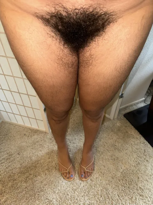 Thumbnail Celebrate the 'Hairy New Year' with sensimilla_earhart from RugsOnly