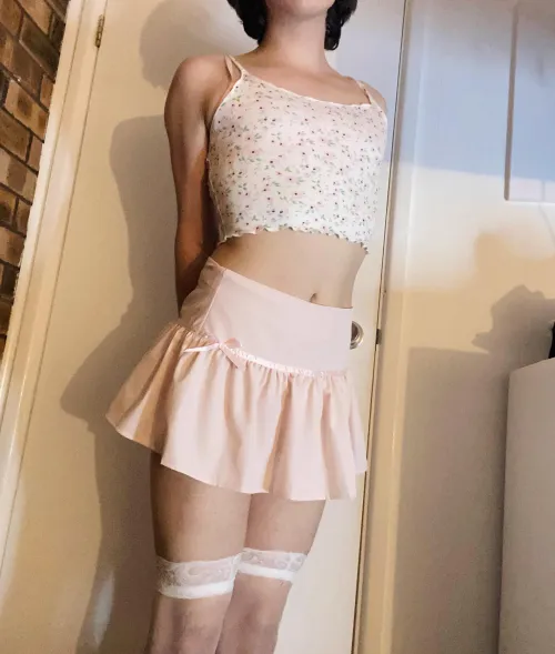 Thumbnail Feeling Cute: New Outfit Reveal by LilFrostyBoi0 in Femboy Category