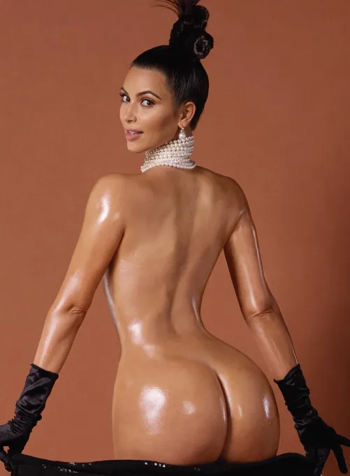 Thumbnail Kim Kardashian: A Celebrity Butt Icon | HellfireWhispers