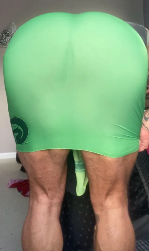 Thumbnail Thong or Plug? Downunderbootyman's Tease | GayThong