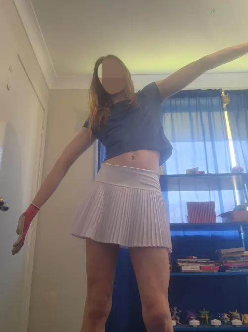 Thumbnail TSC_AZELF Explores a New Pose in the Femboy Community