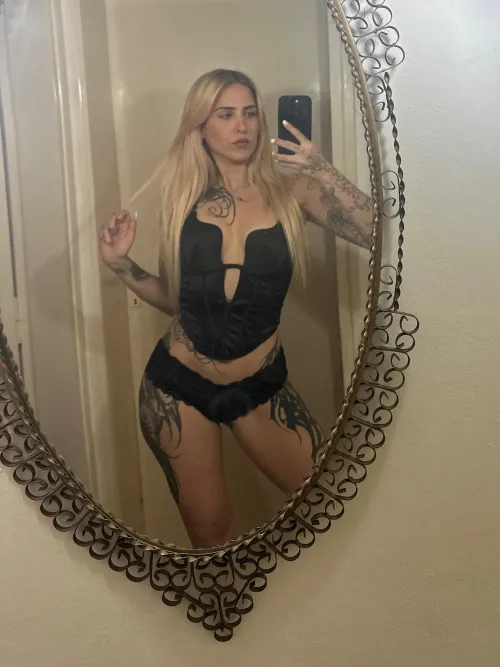 Thumbnail Mirror Selfie Love: Exploring Lingerie by internetkinksk