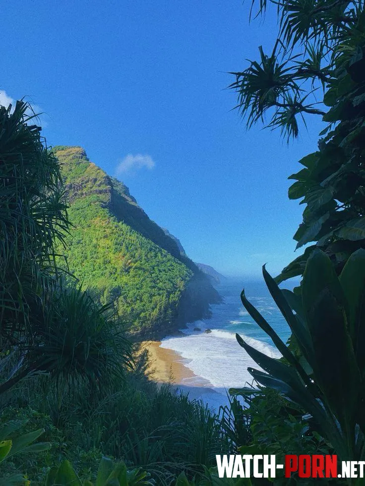 N Pali coastKauaiHI by yeuxdusphynx