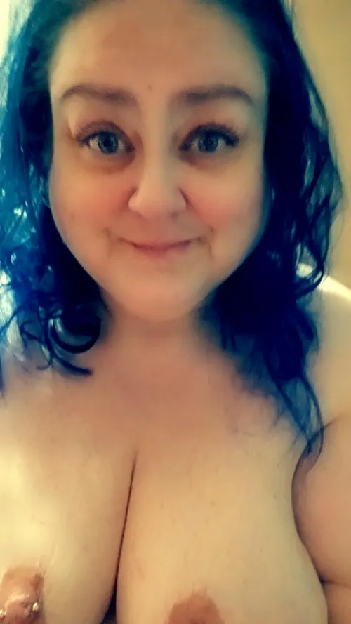 Thumbnail Peek into a BBW Chubby's Pre-Shower Moment