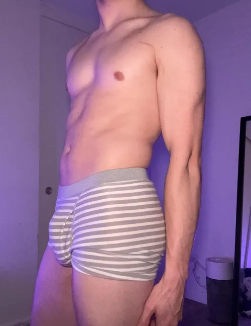 Thumbnail canseebehindme's Comfort: Favorite Underwear at 21 | GaybrosGoneWild