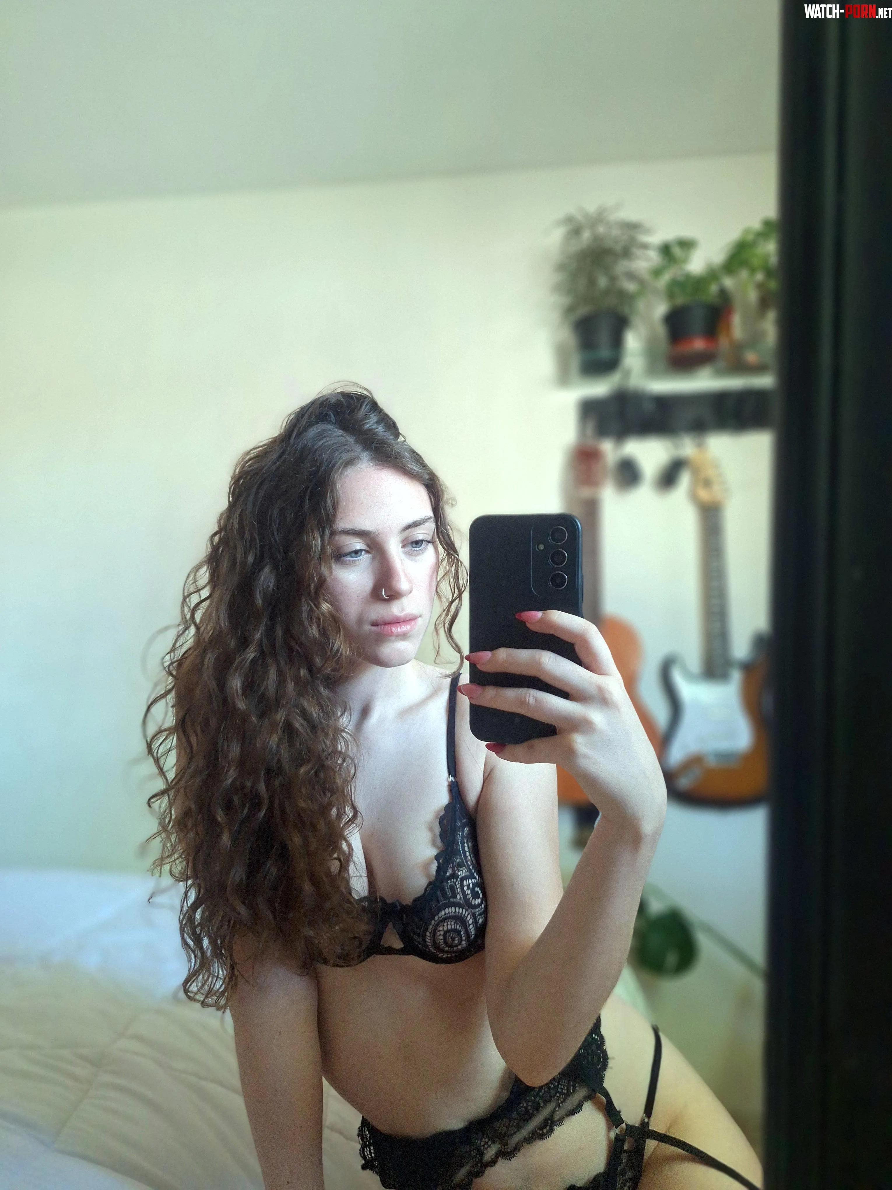 Would you cum on my hair or my face  by Alice_Whispering