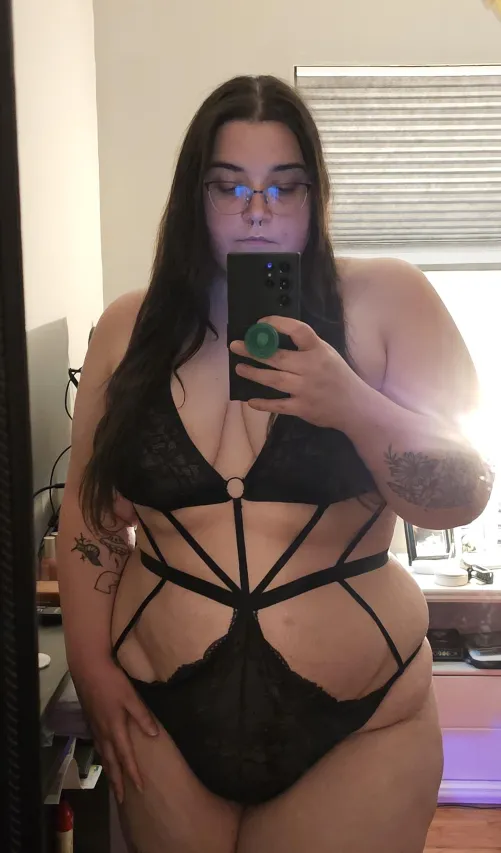 Thumbnail Embrace Thicc Love: Confessions of a BBW Chubby Model