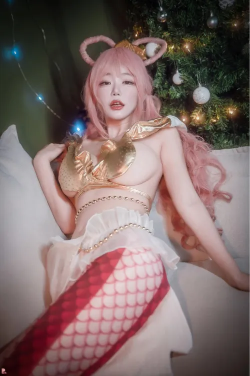 Thumbnail Shirahoshi Christmas by Berryn | Cosplay Girls