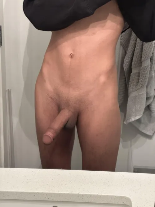 Thumbnail Ladybonersgw: Discover gooningoveryou's Twink Cock - Latest Updates