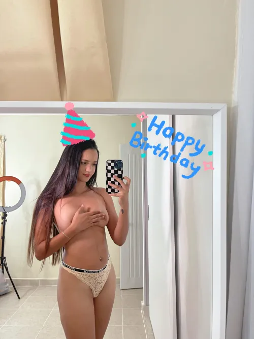 Thumbnail Birthday Delights: Celebrate with princessxnaughty's Playful Handbra Adventure