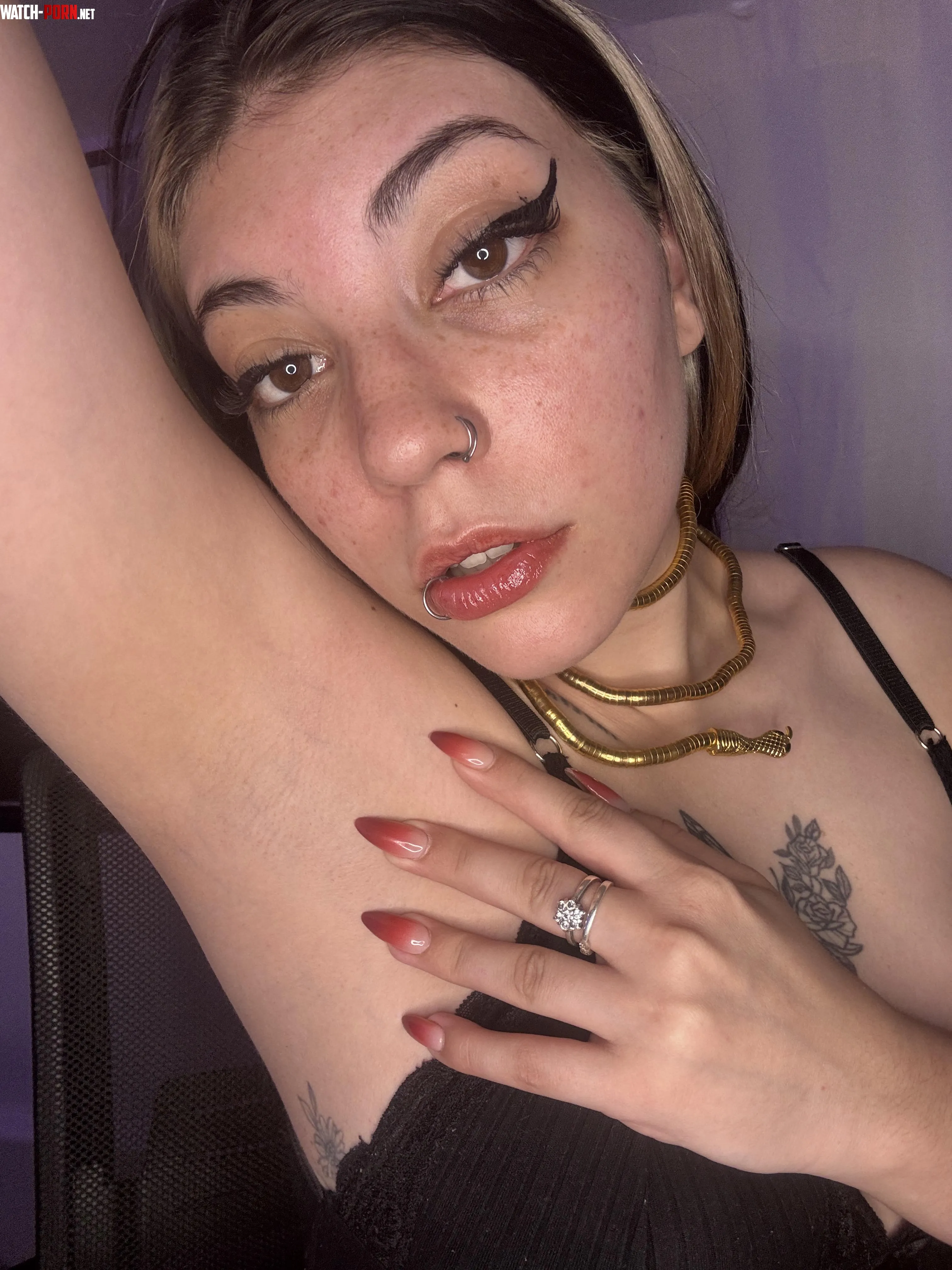 Do u like my shaved pits by GeneLith4