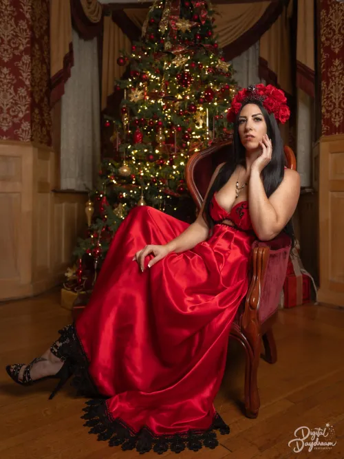 Thumbnail Indulge in Festive Season with angelagodless in classysexy Category