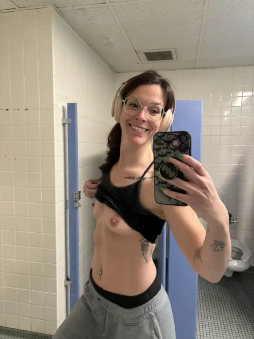 Thumbnail Gym Misadventures: Hedontastical's Playful MILF Escapades