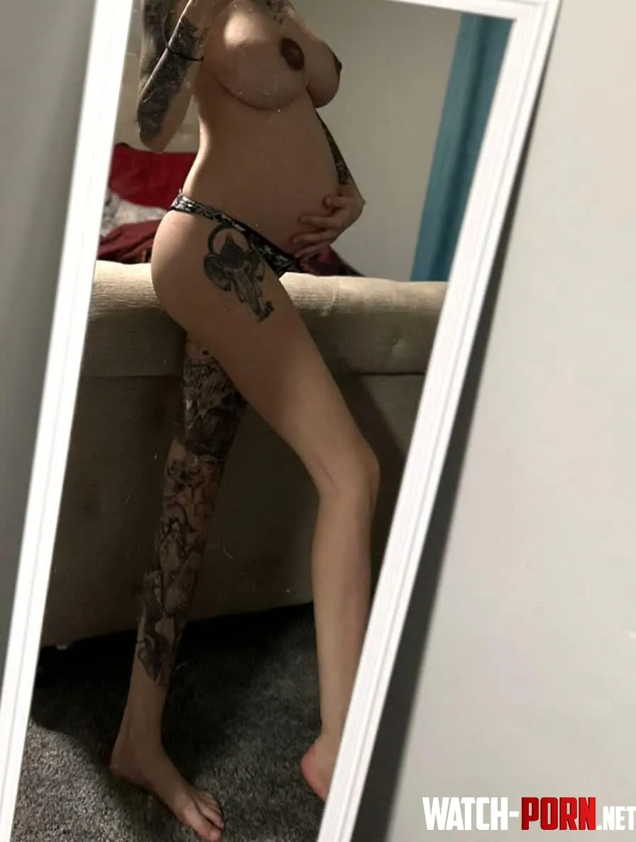 a pregnant woman who likes sex and yoga in that ordern by Queenof_Rainbow