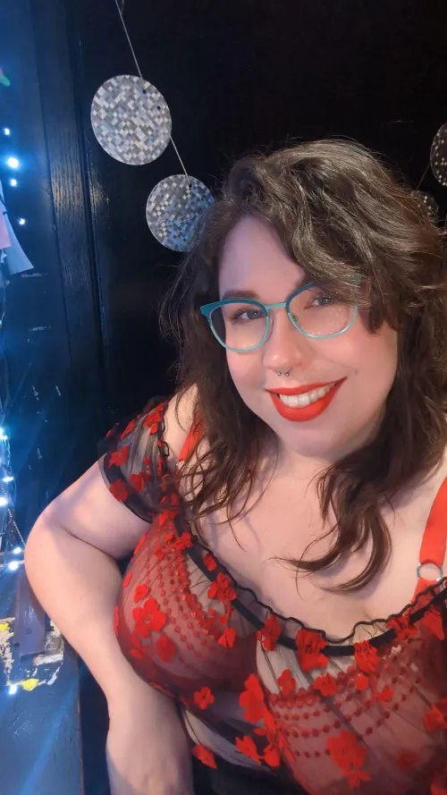 Thumbnail Exploring the Passion for Red Fashion by autumn_winters_of in the BBW Category