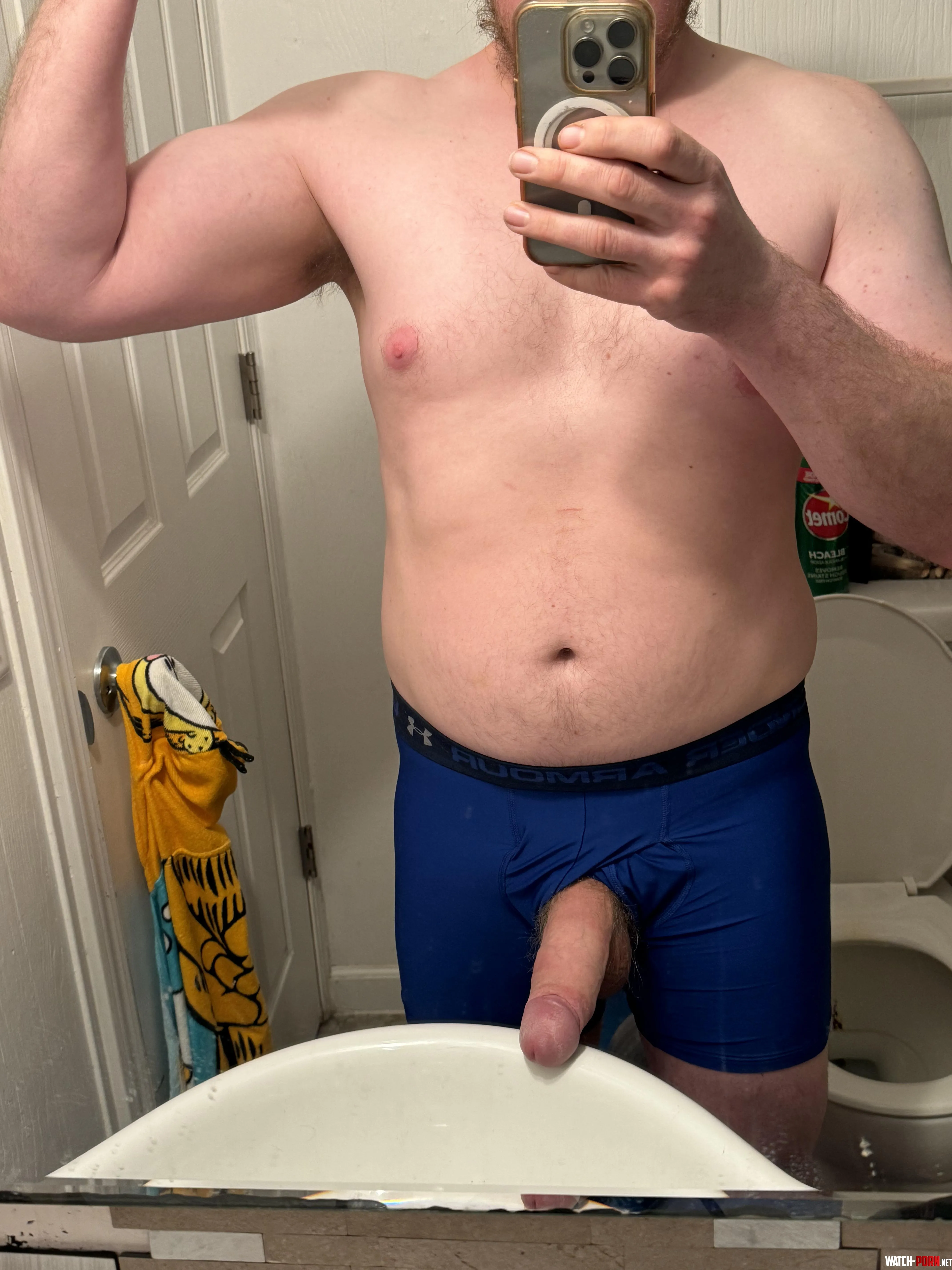 35 Hey bro lets compare and talk about cocks  by Jcmc2s89