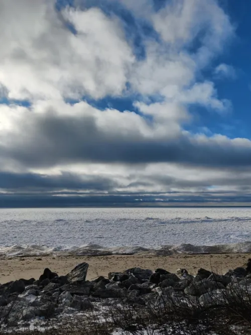 Thumbnail Frozen Beach Dreams - Journey Along Lake Michigan with superoishii