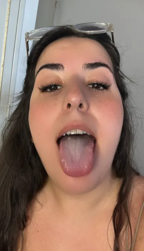 Thumbnail Unleash Your Desires with 'Ahegao Girln' by curvyLitaJugs in RealAhegao