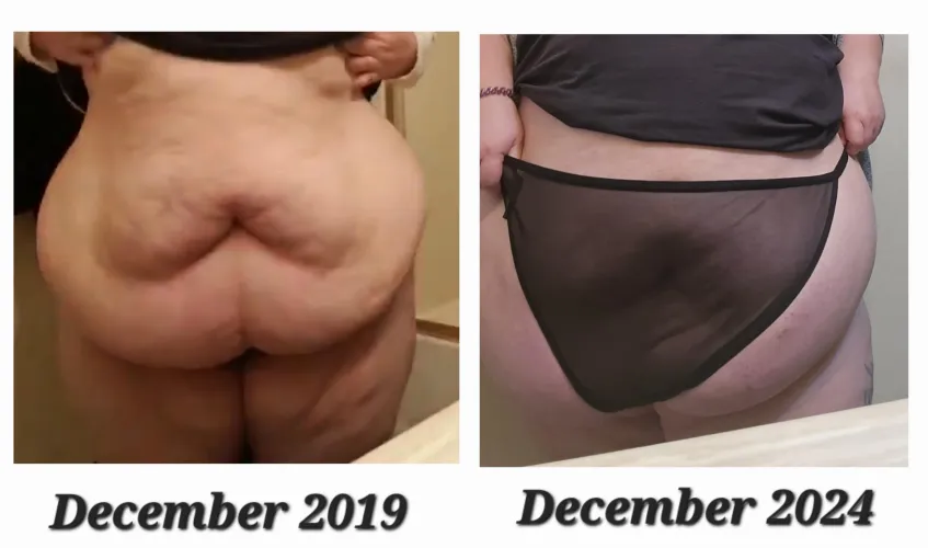 Thumbnail Exposing Growth: Belly Covering Thighs | Plumpawaroo