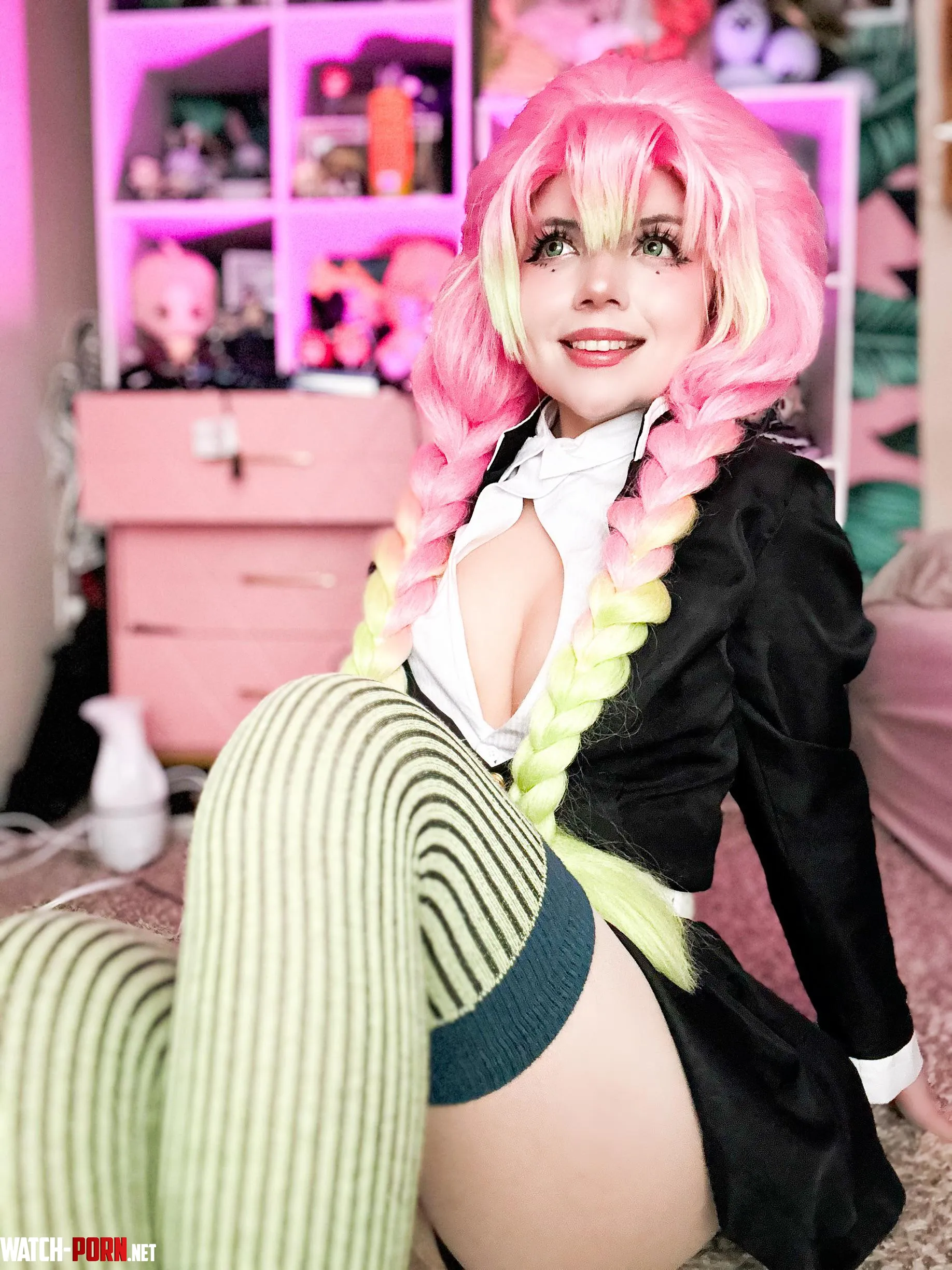 Mitsuri Kanroji Cosplay  by Orangetabbylover25