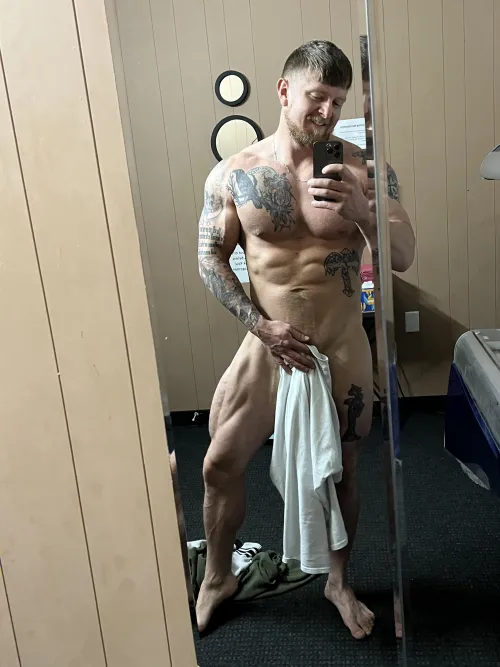 Thumbnail Do I Fit in Here by No-Seaworthiness-711 | HotGuysWithTattoos Category