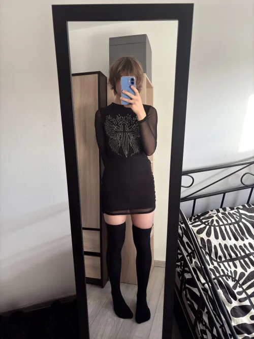 Thumbnail Stylish Queries: shynessboy__ Explores His New Skirt Look