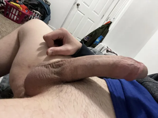 Thumbnail LeakingPipe69: Straight, Bored, and Horny at 23