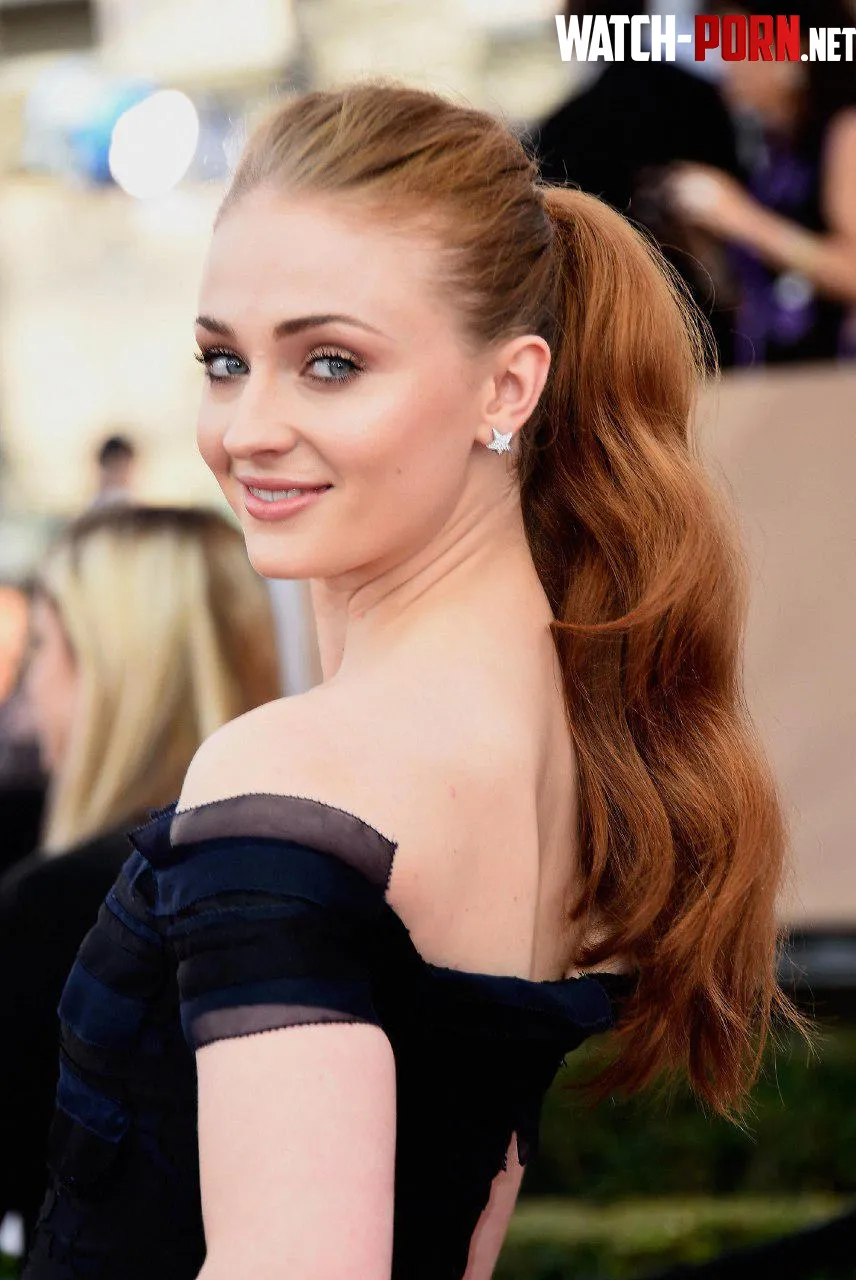 Sophie Turner by Environmental_Log418