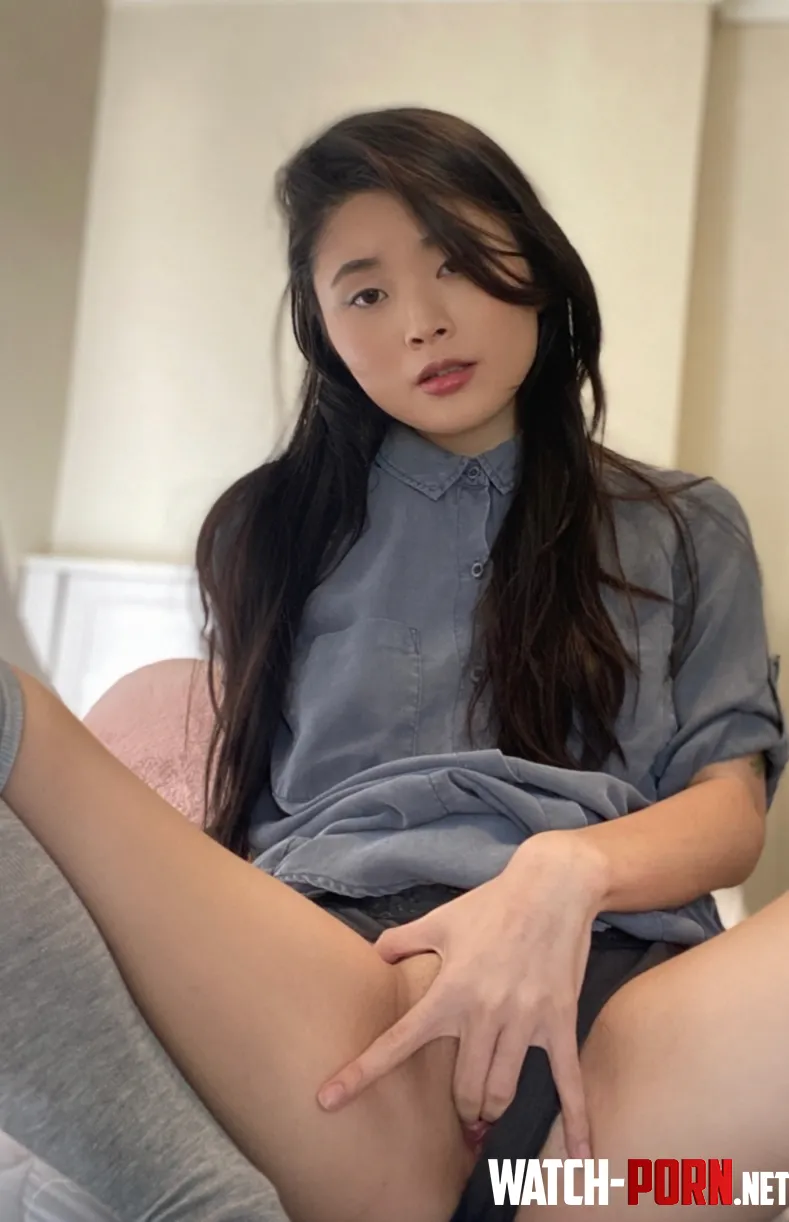 I want u to bury ur face in my Asian pussy and work ur tongue by MassiveCourage3322