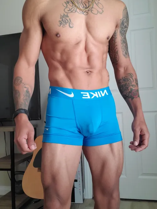 Thumbnail Rocking New Colors: Shortking_fit | boysgonewild