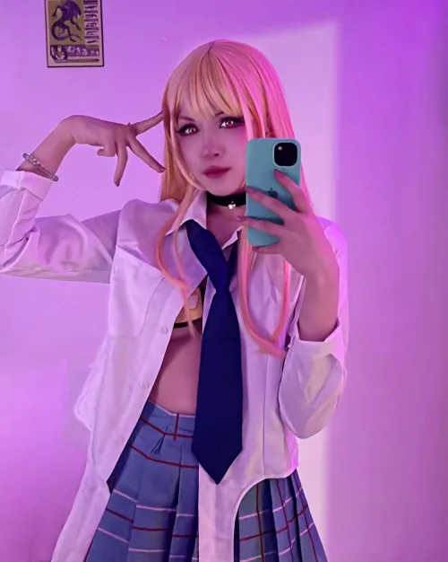 Thumbnail StarSthormy as Marin Kitagawa: Stunning Cosplay