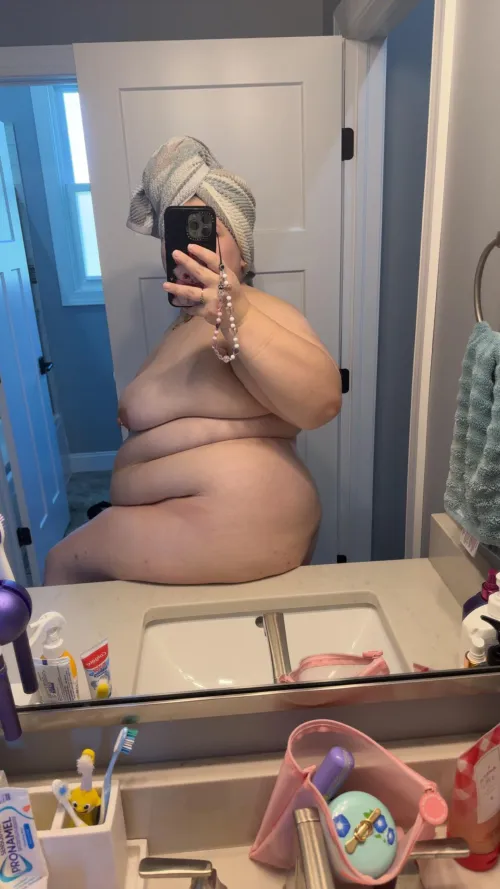 Thumbnail Exploring the Love for BBWs: A Deep Dive by goodgirlbbwdys