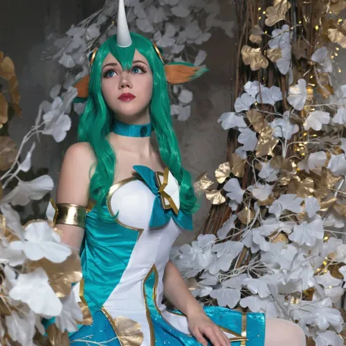 Thumbnail Celebrate Christmas with Star Guardian Soraka Cosplay by _trapd00r_