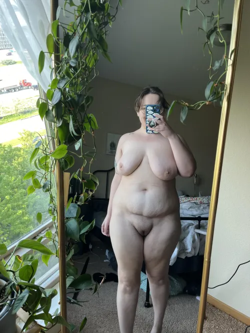 Thumbnail Returning Stronger: bellagirl22's Comeback to the Chubby Community