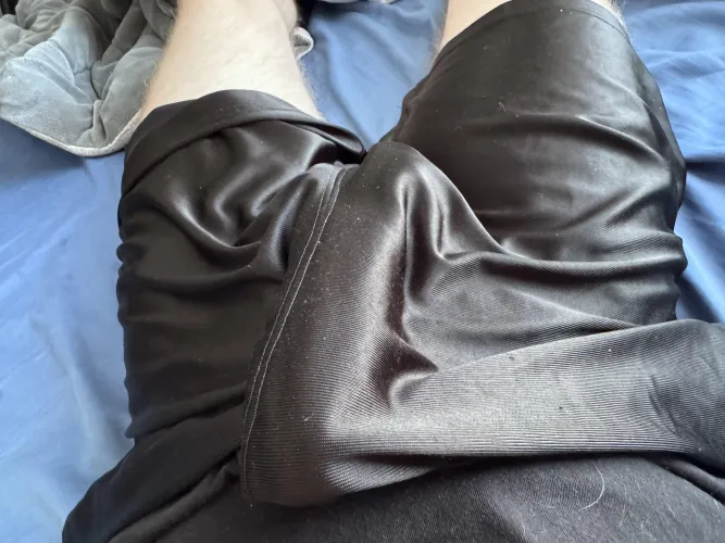 Thumbnail Morning Surprise: 26 Straight Just Woke Up by itsfriday1 in Bulges