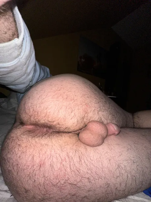 Thumbnail Ass Evaluation: How's My Ass?