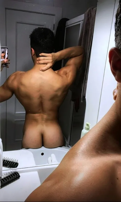 Thumbnail Selfie Seduction: yourplayfulboy's Intimate Moments in ManAss