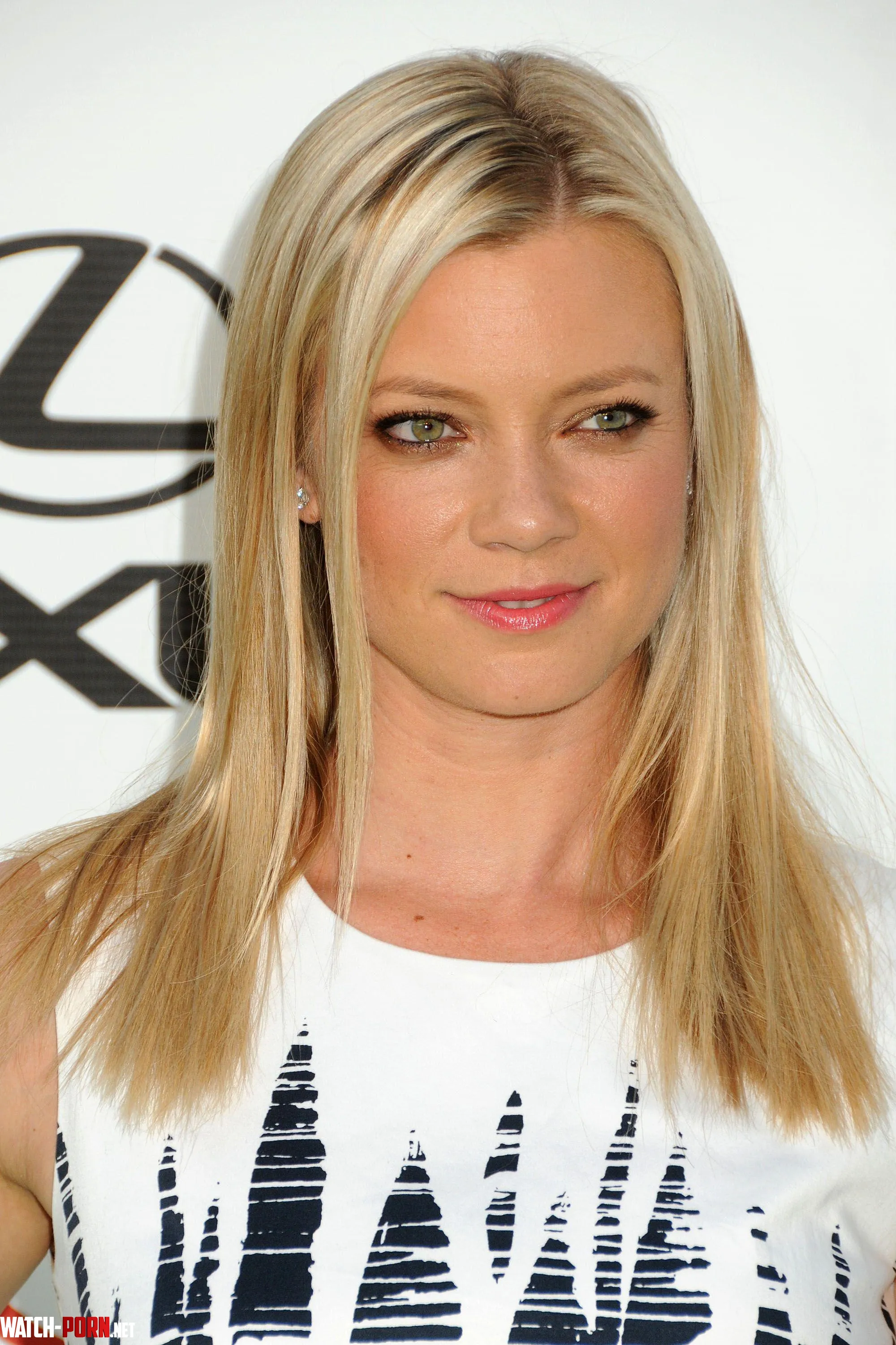 Amy Smart by Riddlfizz