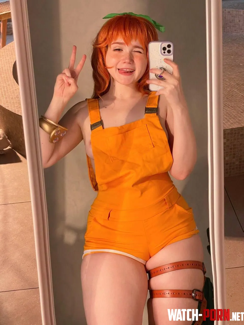 Nami cosplay by Neyrodesu  by Neyrodesu