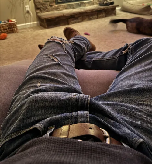 Thumbnail Tight Jeans and Curious Thoughts: 27 Questioning Men | Comfortable_Seat_204