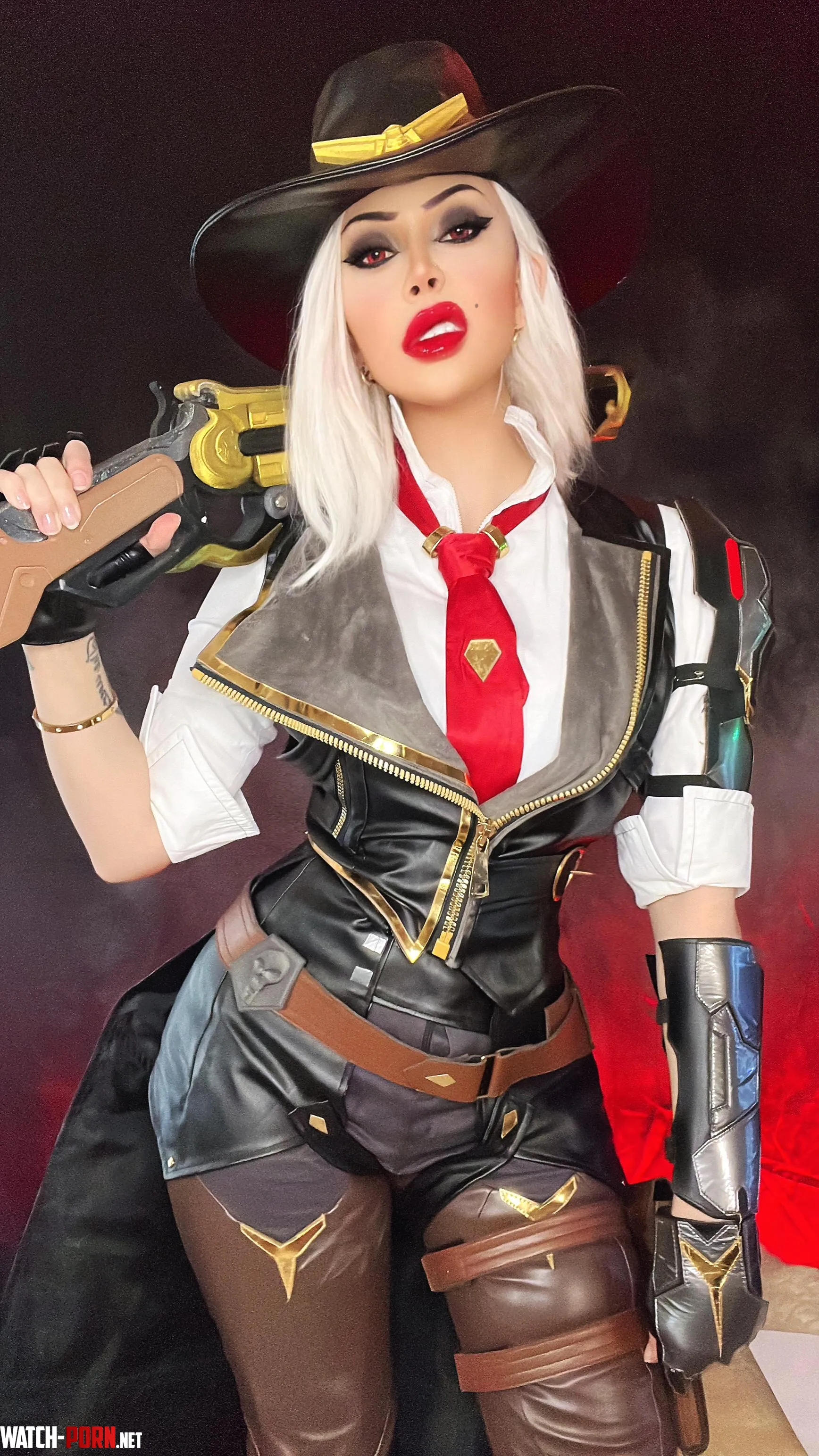 Ashe cosplay from Overwatch by Felicia Vox by FeliciaVox