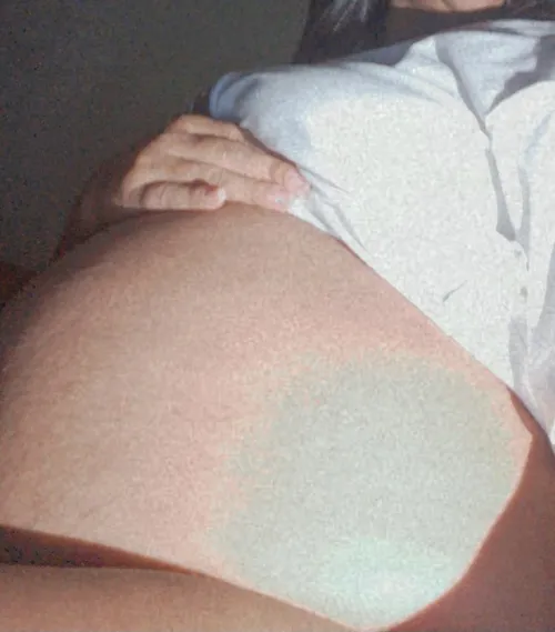 Thumbnail Pregnancy Realities Unveiled: pili19's Story in PregnantPetite