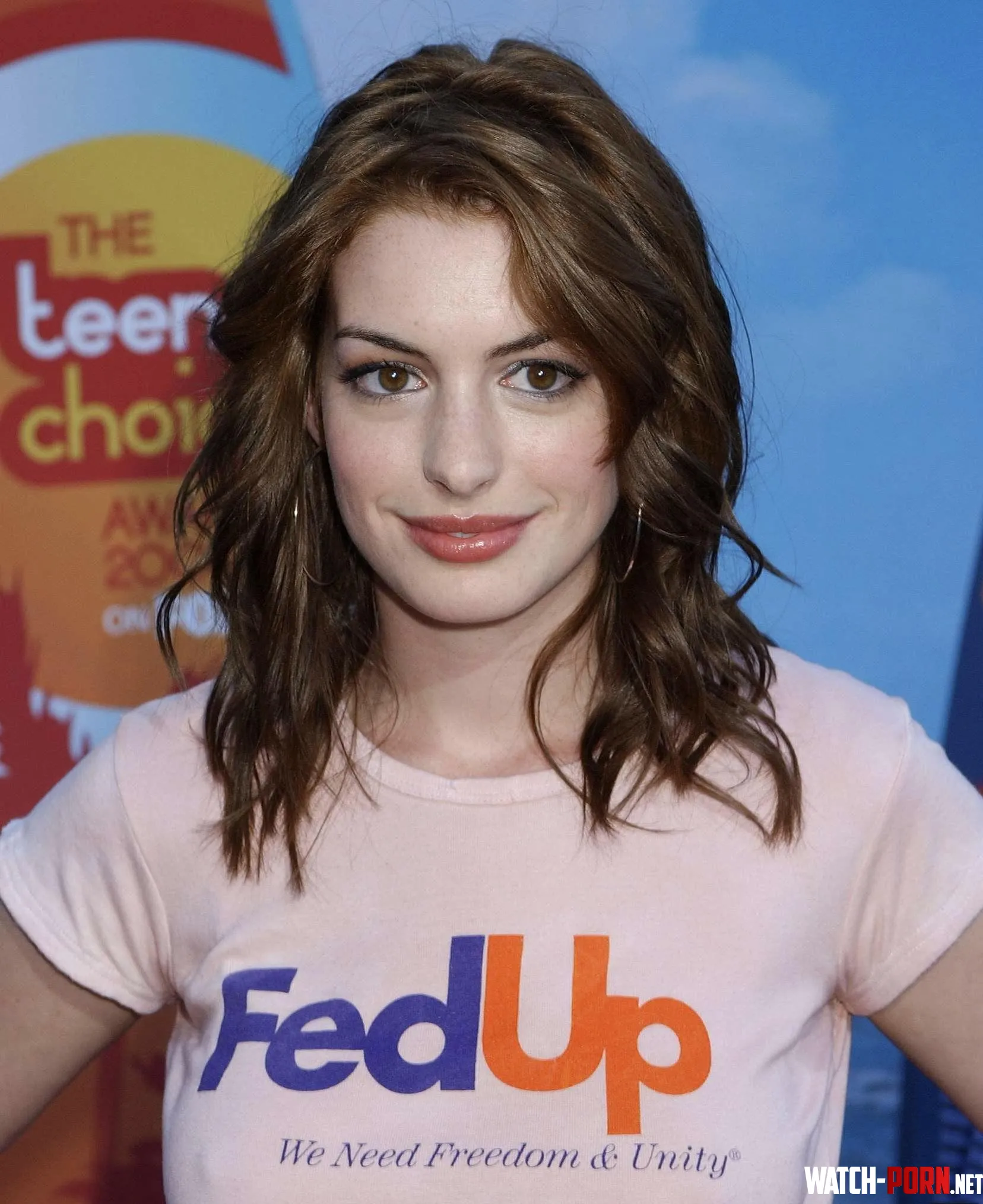 Anne Hathaway by Long_oil_