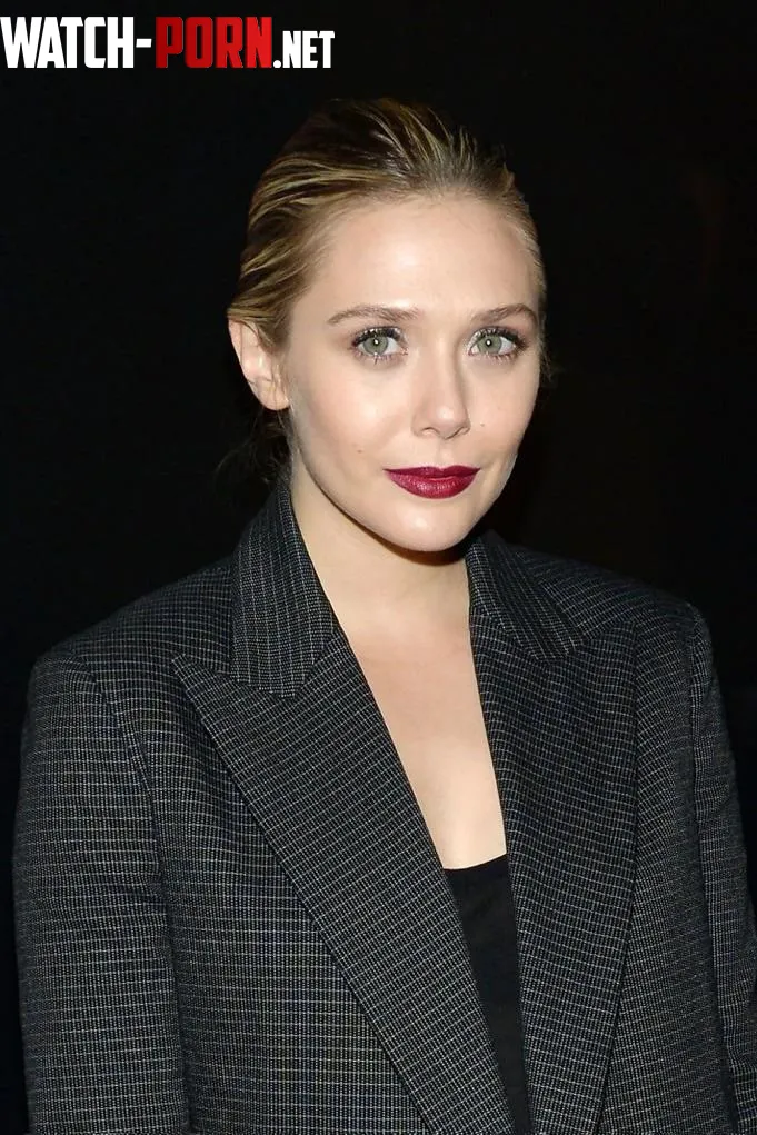 Elizabeth Olsen by ShutupNobodyCarez